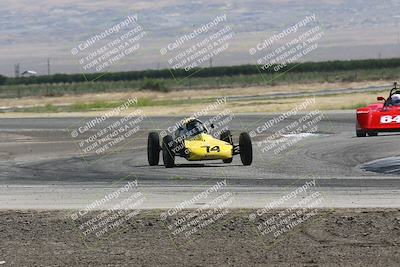 media/Jun-01-2024-CalClub SCCA (Sat) [[0aa0dc4a91]]/Group 4/Race/